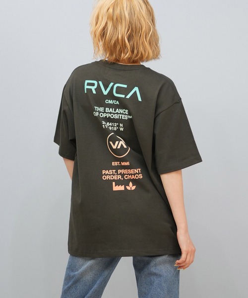 RVCA（ルーカ）の「RVCA/ルーカ バックプリントTシャツ/オーバーサイズ BF043-P20（Tシャツ/カットソー・レディース・ブラック/ライトベージュ/ホワイト/スミクロ・S/M/L）」の4枚目の写真