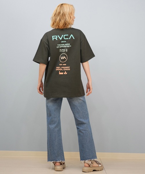 RVCA（ルーカ）の「RVCA/ルーカ バックプリントTシャツ/オーバーサイズ BF043-P20（Tシャツ/カットソー・レディース・ブラック/ライトベージュ/ホワイト/スミクロ・S/M/L）」の11枚目の写真