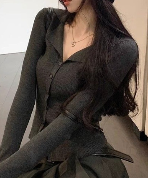 SHEPP(シープ)の「襟付きニットカーデ(ニット/セーター・レディース・グレー/アイボリー/ベージュ・F)」の8枚目の写真