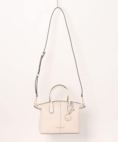 MICHAEL KORS（マイケルコース）の「HYDE ぺブル サッチェル スモール（ハンドバッグ・レディース・ベージュ系・FREE）」の7枚目の写真