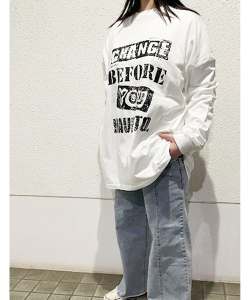 WORLD WIDE LOVE!(ワールドワイドラブ)の「フロントステッチワイドパンツ(デニムパンツ・レディース・サックスブルー/ラベンダー/レモンイエロー・1)」の6枚目の写真