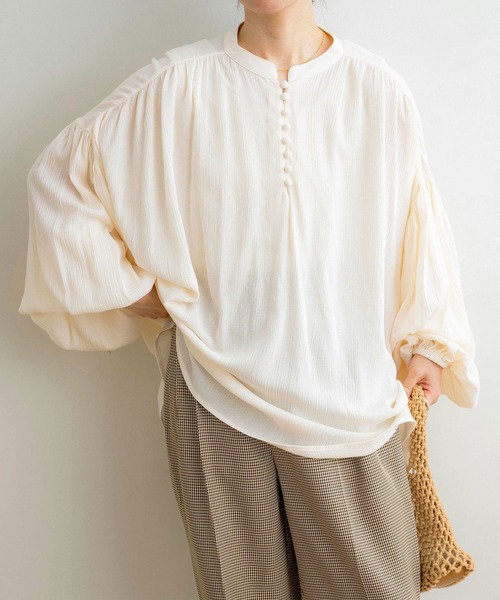 NOAHL（ノアル）の「【NOAHL】くるみボタン楊柳ボリュームブラウス（シャツ/ブラウス・レディース・アイボリー/ブラック・FREE）」の20枚目の写真