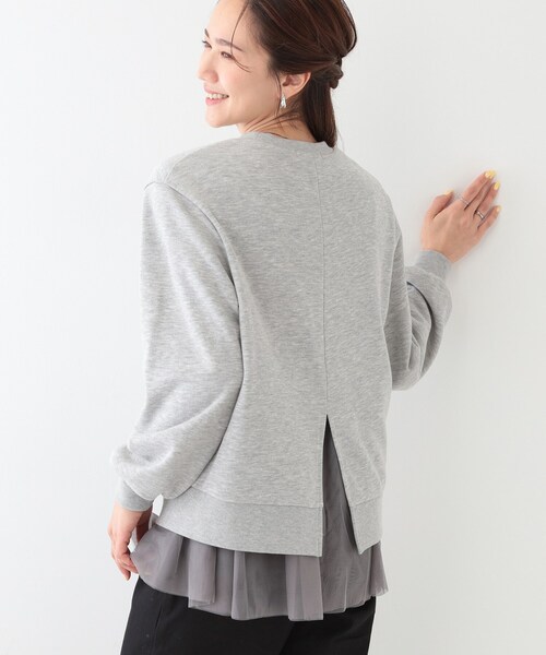 SHOO・LA・RUE(シューラルー)の「◆【洗える/S-LL】一枚でサマ見え 裾チュールレイヤードスウェット(Tシャツ/カットソー・レディース・グレー/チャコールグレー/グリーン系・01/02/03/04)」の1枚目の写真