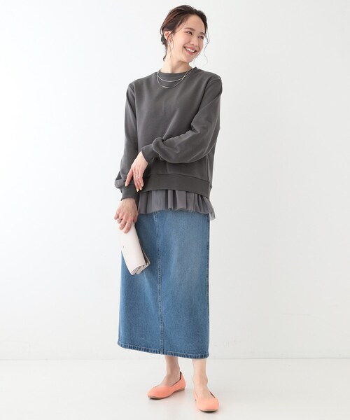 SHOO・LA・RUE(シューラルー)の「◆【洗える/S-LL】一枚でサマ見え 裾チュールレイヤードスウェット(Tシャツ/カットソー・レディース・グレー/チャコールグレー/グリーン系・01/02/03/04)」の14枚目の写真