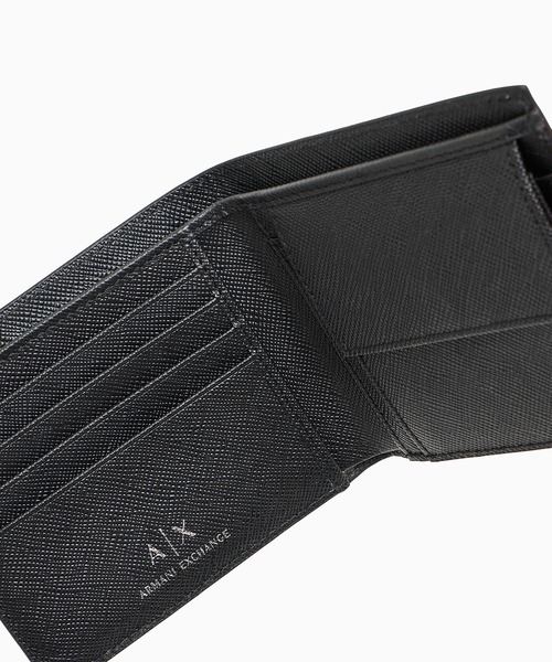 ARMANI EXCHANGE(アルマーニエクスチェンジ)の「【A|X アルマーニ エクスチェンジ】AXロゴ サフィアーノフィニッシュレザー 二つ折り財布(コインケース付き)(財布・メンズ・ブラック・FREE)」の4枚目の写真