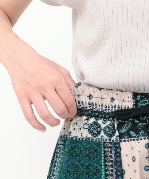 チチカカ（チチカカ）の「サルエルパンツ【ユニセックス】（その他パンツ・メンズ・カーキ/ブラック/グリーン・FREE）」の13枚目の写真