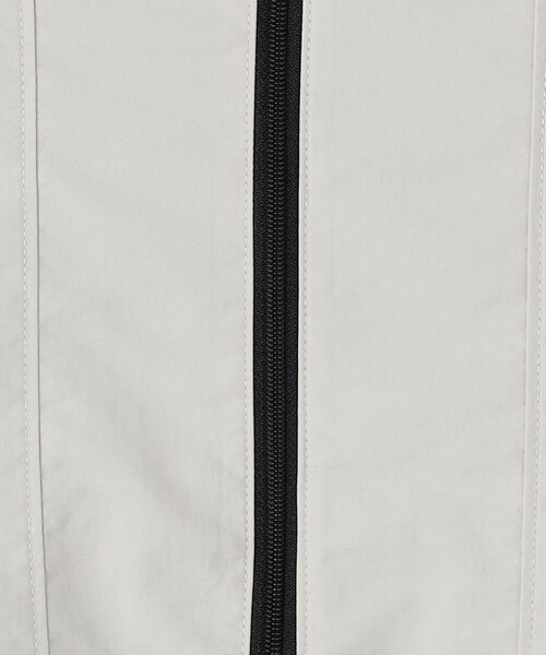 green label relaxing(グリーンレーベルリラクシング)の「シャカシャカ ブルゾン / キッズ 100cm-130cm - 撥水・UVカット -(ブルゾン・キッズ・ライトグレー/ネイビー・130cm/100cm/110cm/120cm)」の10枚目の写真