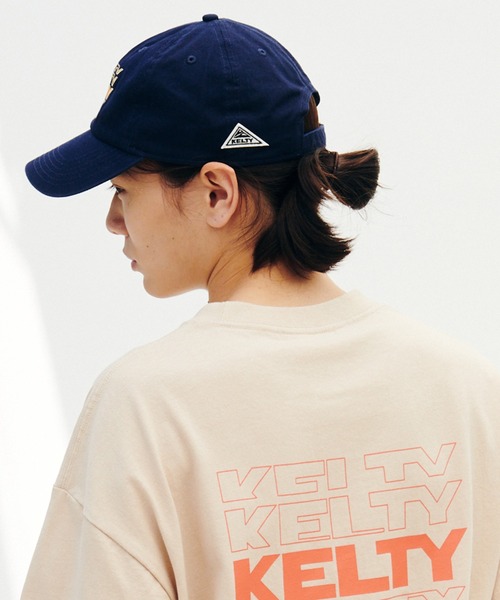 KELTY(ケルティ)の「エンブロイダリー タイポロゴ キャップ(キャップ・レディース・ブラック/ネイビー/ベージュ/グレー/ホワイト・FREE)」の18枚目の写真