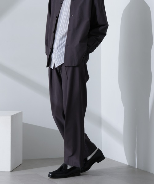 NANO universe（ナノユニバース）の「ストレッチワイドイージーパンツ(セットアップ可)（その他パンツ・メンズ・チャコール/ブラック/ライトグレー/スミクロ/ブルー/ダークグリーン・S/M/L）」の4枚目の写真