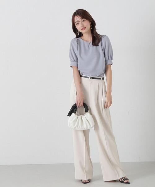 PROPORTION BODY DRESSING（プロポーションボディドレッシング）の「ベルト付きタックワイドパンツ / 1215130303（その他パンツ・レディース・ベージュ/ホワイト系その他/カーキ・SMALL/MEDIUM）」の17枚目の写真