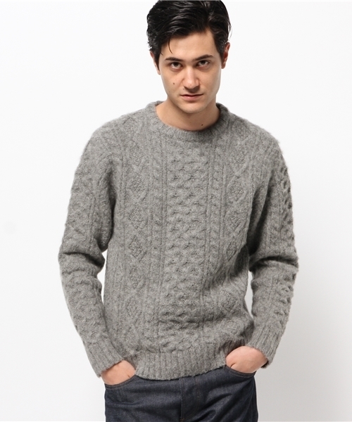 WHO'S WHO gallery(フーズフーギャラリー)の「【BOYMAN】シェットランドケーブルクルーニット(ニット/セーター・メンズ・ネイビー/アイボリー/オリーブ/ベージュ/グレー・MEDIUM/LARGE)」の5枚目の写真