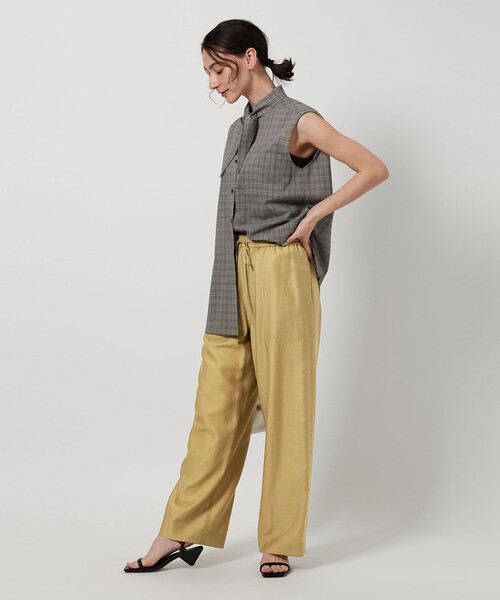 BEAUTY&YOUTH UNITED ARROWS（ビューティーアンドユースユナイテッドアローズ）の「ツイルパッチポケットイージーパンツ ウォッシャブル（その他パンツ・レディース・ライム/ダークグレー/モカ/ブラック/コバルトブルー/ネイビー/ライトブルー/ベージュ・XS/S/M/L）」の21枚目の写真