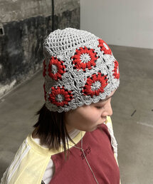 クロシェフラワービーニー帽