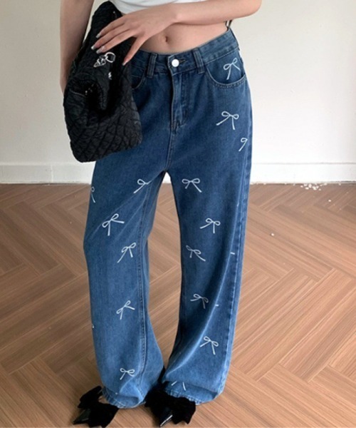 paravion（パラビオン）の「リボンプリントデニム（デニムパンツ・レディース・ブルー・S/M/L）」の5枚目の写真