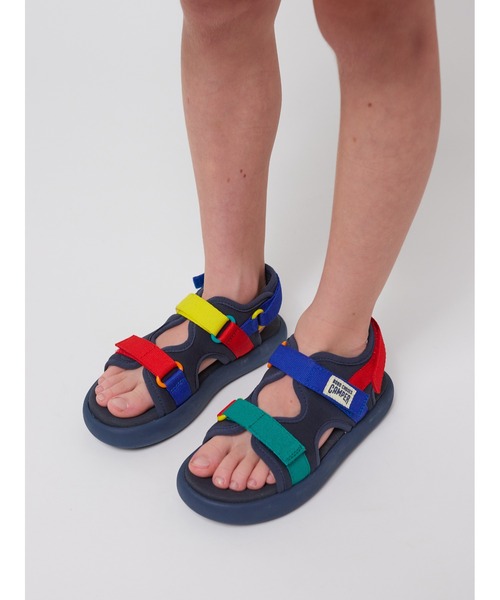 BOBO CHOSES(ボボショーズ)の「Bobo Choses x Camper Pelotas F(サンダル・キッズ・レインボー・17.5/18.5/19.5/20.5)」の2枚目の写真