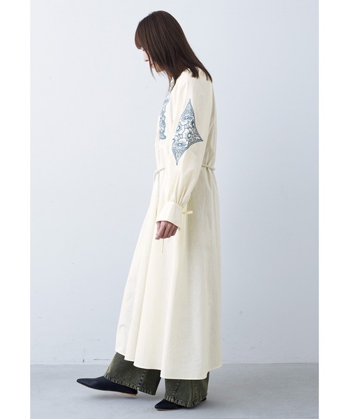 MEDE19F(メデジュウキュウ)の「BRAND NEW MIX STYLE エンブロイダリーワンピース(ワンピース・レディース・アイボリー・M/L/LL/3L/SP/MP)」の6枚目の写真