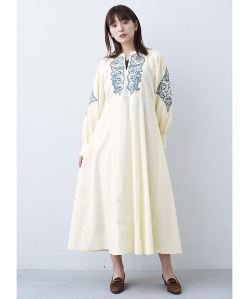 MEDE19F(メデジュウキュウ)の「BRAND NEW MIX STYLE エンブロイダリーワンピース(ワンピース・レディース・アイボリー・M/L/LL/3L/SP/MP)」の10枚目の写真