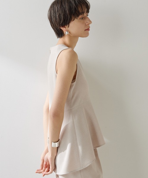 Whim Gazette(ウィムガゼット)の「ストレッチブッチャーペプラムブラウス(シャツ/ブラウス・レディース・ブラック/ベビーピンク/ブラウン・FREE)」の11枚目の写真