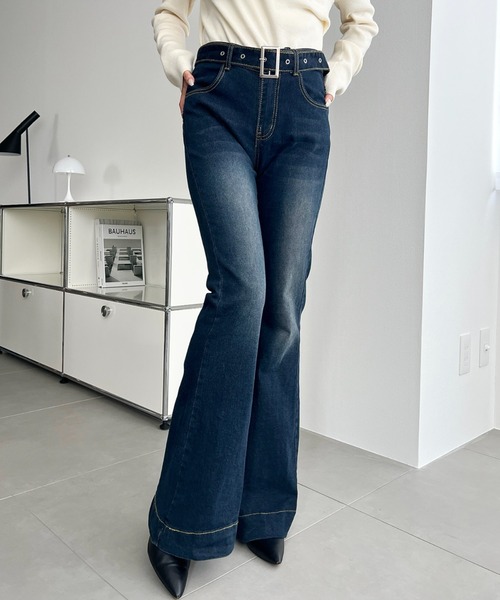 セール】ウエストベルトフレアデニムパンツ（デニムパンツ）｜LOULOU
