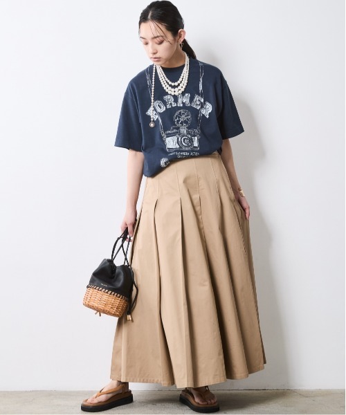 CHIC STYLE(シックスタイル)の「タックロングスカート<大きいサイズ有>シックスタイル(スカート・レディース・モカ/ブラック・L/M/5L/4L/3L/LL)」の20枚目の写真