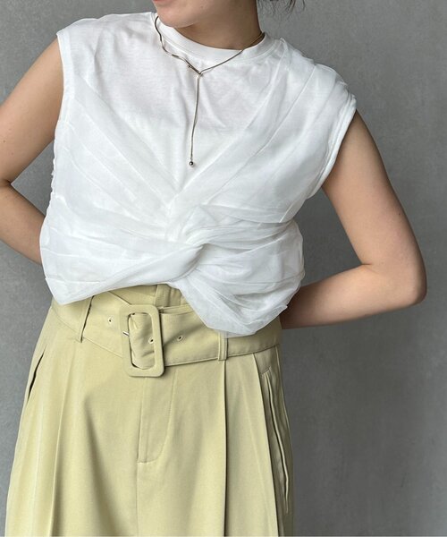 Thevon（ゼボン）の「ツイストチュールドッキングノースリプルオーバー（Tシャツ/カットソー・レディース・オフホワイト/ブラック/グレイッシュベージュ/ホワイト・FREE）」の10枚目の写真