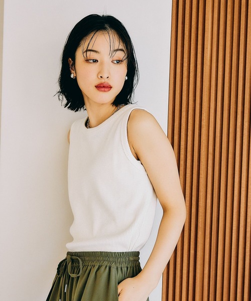 LEPSIM（レプシィム）の「スラブリブタンク2　242857（Tシャツ/カットソー・レディース・ブラック/レッド/ブルーパープル/アイボリー/ブルー/ブルー系その他・FREE）」の2枚目の写真