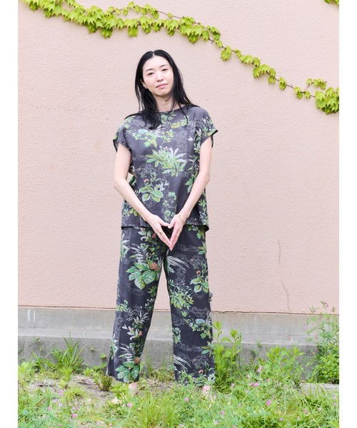 DOLLUPOOPS(ドールアップウップス)の「リーフプリントパンツ(その他パンツ・レディース・チャコールグレー/オフホワイト/グリーン・38)」の11枚目の写真