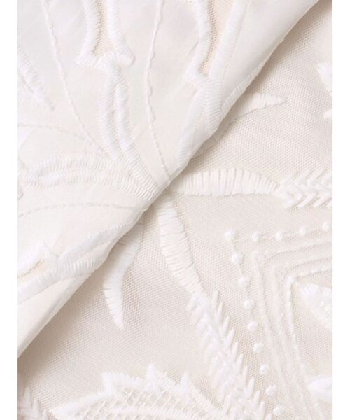 美品レア商品⭐︎デュアルビュー 花柄カットワークレースワンピース 赤 42 TSUHARU by Samansa Mos2（ツハルバイサマンサモスモス）の「花