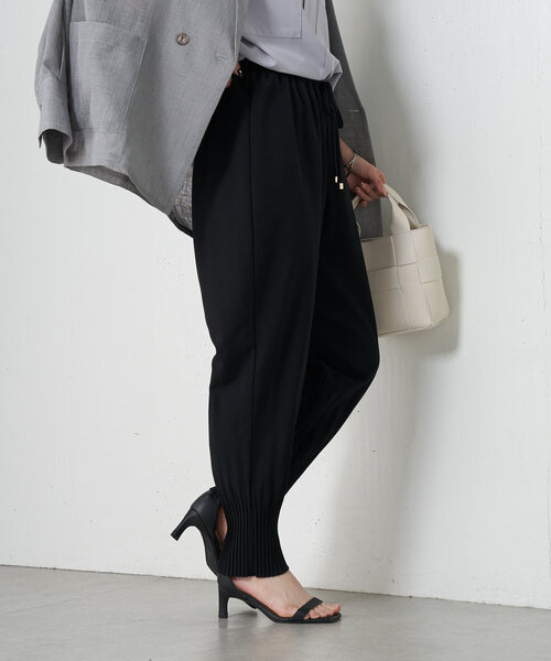 Jena espace merveilleux（ジェナ　エスパスメルヴェイユ）の「裾プリーツジョガーパンツ（その他パンツ・レディース・グレー/ブラック・FREE）」の11枚目の写真