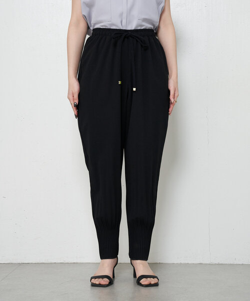Jena espace merveilleux（ジェナ　エスパスメルヴェイユ）の「裾プリーツジョガーパンツ（その他パンツ・レディース・グレー/ブラック・FREE）」の12枚目の写真