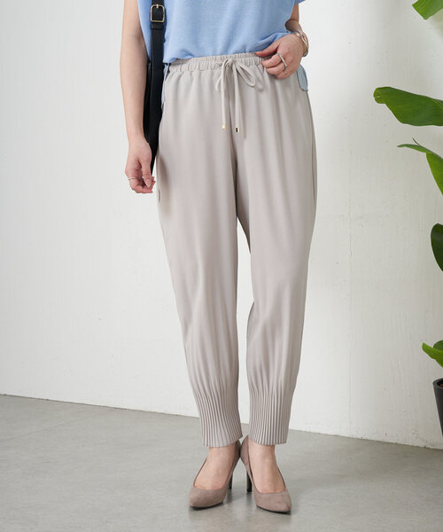 Jena espace merveilleux（ジェナ　エスパスメルヴェイユ）の「裾プリーツジョガーパンツ（その他パンツ・レディース・グレー/ブラック・FREE）」の22枚目の写真