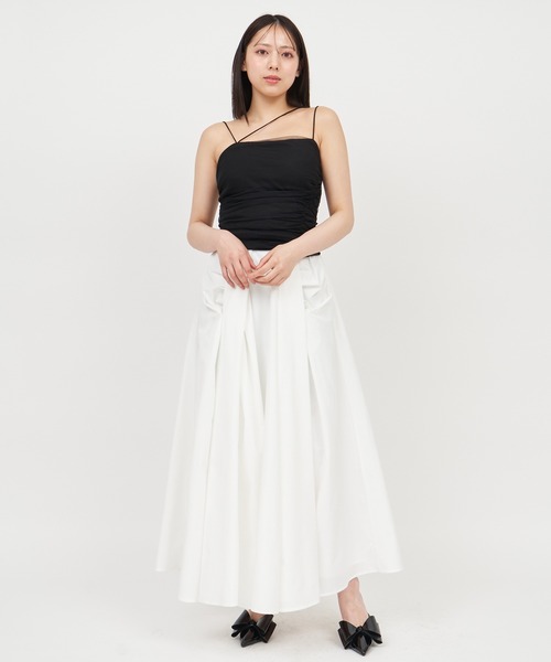 ROYAL PARTY(ロイヤルパーティー)の「パット付ギャザーチュールレイヤードキャミソール(キャミソール・レディース・ベージュ/ブラック/オフホワイト・FREE)」の6枚目の写真