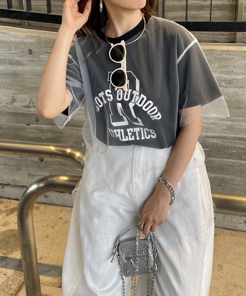 210nouve(トゥージュヌーブ)の「チュールレイヤードカレッジプリントTシャツ(Tシャツ/カットソー・レディース・イエロー/アイボリー/ブラック・FREE)」の1枚目の写真