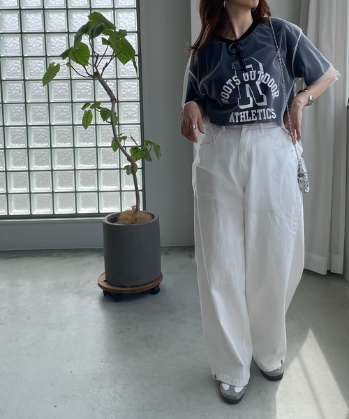 210nouve(トゥージュヌーブ)の「チュールレイヤードカレッジプリントTシャツ(Tシャツ/カットソー・レディース・イエロー/アイボリー/ブラック・FREE)」の14枚目の写真