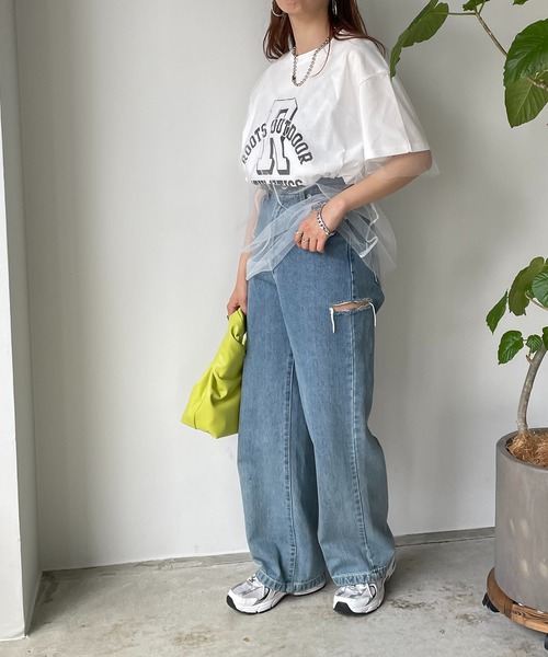210nouve(トゥージュヌーブ)の「チュールレイヤードカレッジプリントTシャツ(Tシャツ/カットソー・レディース・イエロー/アイボリー/ブラック・FREE)」の6枚目の写真
