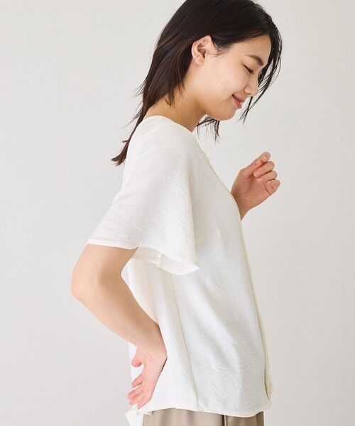 Jayro(ジャイロ)の「ピンタックブラウス(シャツ/ブラウス・レディース・ブラック/ホワイト系その他/ライトグリーン・M)」の14枚目の写真