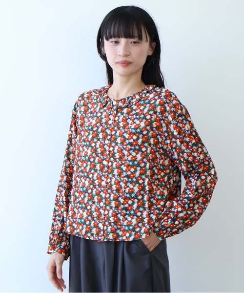 bulle de savon（ビュルデサボン）の「コスモスプリント ブラウス