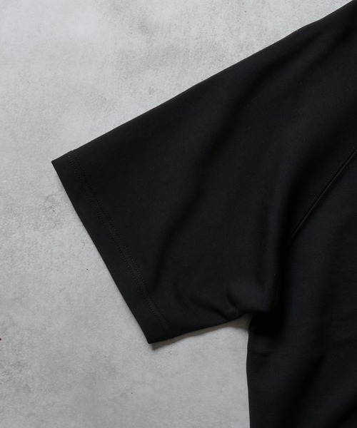 NUMBER (N)INE(ナンバーナイン)の「FIRM COTTON LIGHT SHORT PILE RAGLAN SHORT SLEEVE SWEATSHIRT / EASY SHORTS 2-PIECE SET / ファーム コットン ライト ミニ裏毛 ラグラン ショートスリーブ スウェット & イージー ショーツ 2ピース セットアップ(セットアップ・メンズ・トップグレー/ブラック/ブラック×ホワイト・M/L/XL)」の7枚目の写真