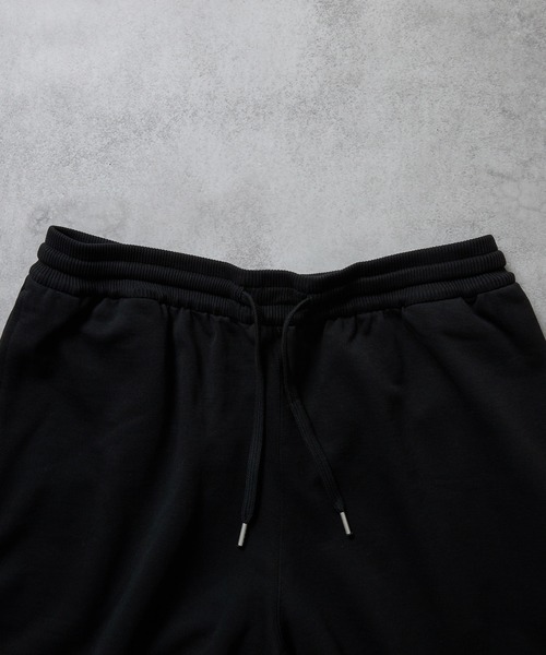 NUMBER (N)INE(ナンバーナイン)の「FIRM COTTON LIGHT SHORT PILE RAGLAN SHORT SLEEVE SWEATSHIRT / EASY SHORTS 2-PIECE SET / ファーム コットン ライト ミニ裏毛 ラグラン ショートスリーブ スウェット & イージー ショーツ 2ピース セットアップ(セットアップ・メンズ・トップグレー/ブラック/ブラック×ホワイト・M/L/XL)」の11枚目の写真