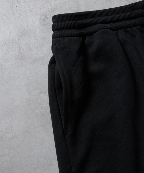 NUMBER (N)INE(ナンバーナイン)の「FIRM COTTON LIGHT SHORT PILE RAGLAN SHORT SLEEVE SWEATSHIRT / EASY SHORTS 2-PIECE SET / ファーム コットン ライト ミニ裏毛 ラグラン ショートスリーブ スウェット & イージー ショーツ 2ピース セットアップ(セットアップ・メンズ・トップグレー/ブラック/ブラック×ホワイト・M/L/XL)」の13枚目の写真