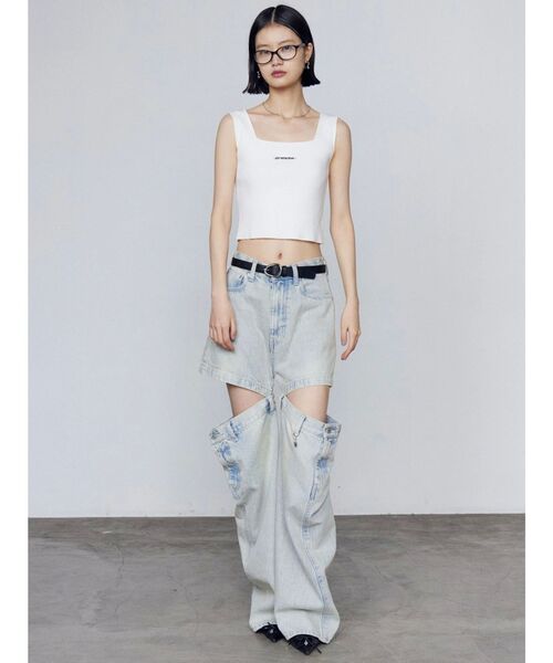 EMODA（エモダ）の「サイドオープンルーズジーンズ（デニムパンツ・レディース・ライトブルー/ブラック・SMALL/MEDIUM）」の16枚目の写真