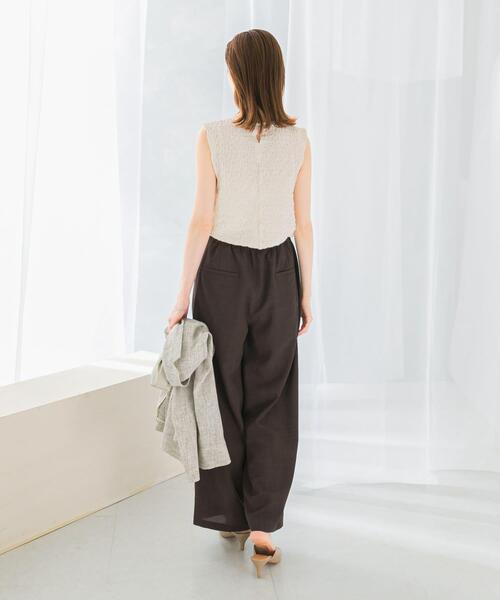 URBAN RESEARCH ROSSO WOMEN（アーバンリサーチ　ロッソ）の「『UR TECH DRYLUXE』イージードロストパンツ（その他パンツ・レディース・ライトカーキ/ダークブラウン・36/38）」の17枚目の写真