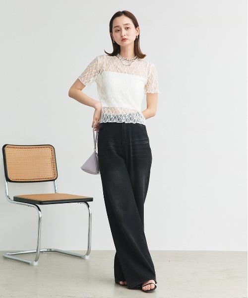 ad thie(アドティエ)の「ハーフスリーブ レースカットソー(Tシャツ/カットソー・レディース・オフホワイト/ブラック/アイボリー・FREE)」の4枚目の写真