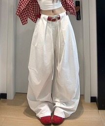 タックデザインワイドボリュームパン