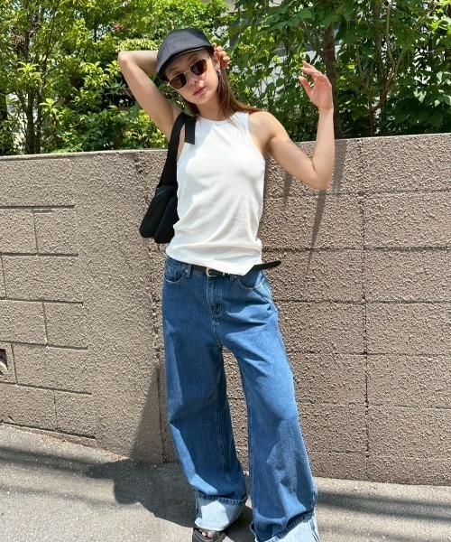 HANNE（アン）の「ロールアップワイドデニム（デニムパンツ・レディース・ブルー・SMALL/MEDIUM）」の22枚目の写真