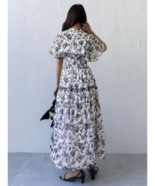 dazzlin(ダズリン)の「【WEB限定追加】Watercolorflowerワンピース(ワンピース・レディース・ピンク/オフホワイト/グレー・SMALL/MEDIUM)」の9枚目の写真