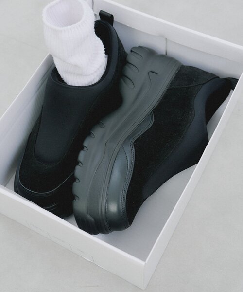 CIAOPANIC TYPY（チャオパニックティピー）の「【yomoセレクト】スウェード調ボリュームスリッポン（スニーカー・レディース・ブラック/ブラウン・SMALL/MEDIUM/LARGE）」の3枚目の写真