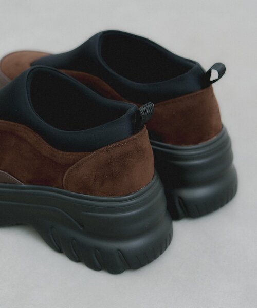 CIAOPANIC TYPY（チャオパニックティピー）の「【yomoセレクト】スウェード調ボリュームスリッポン（スニーカー・レディース・ブラック/ブラウン・SMALL/MEDIUM/LARGE）」の17枚目の写真