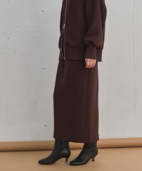 Doux archives（ドゥアルシーヴ）の「ボンディングタイトスカート（スカート・レディース・ブラック/ブラウン/グレイッシュベージュ・36/38）」の5枚目の写真