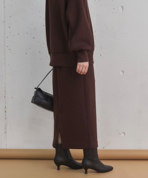 Doux archives（ドゥアルシーヴ）の「ボンディングタイトスカート（スカート・レディース・ブラック/ブラウン/グレイッシュベージュ・36/38）」の7枚目の写真
